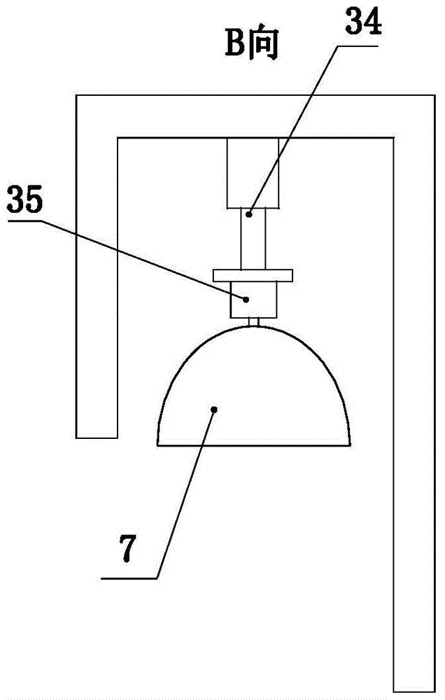 Electric helmet cleaning device