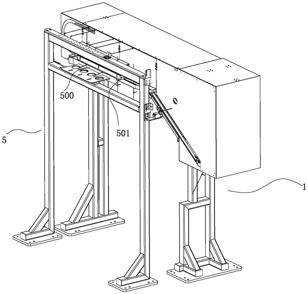 Automatic hanging device for part to be sprayed