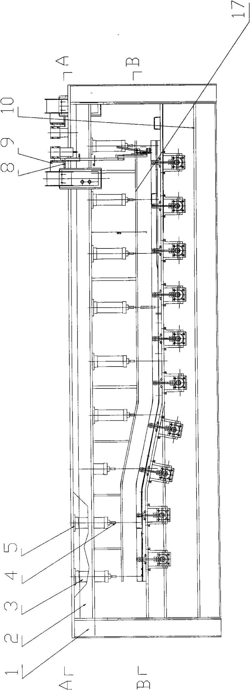 Automatic welding machine for automobile main beams