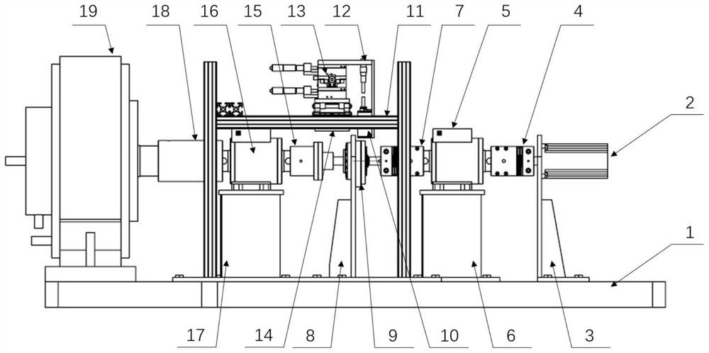 Device and method for measuring radial deformation of flexible gear teeth of harmonic reducer