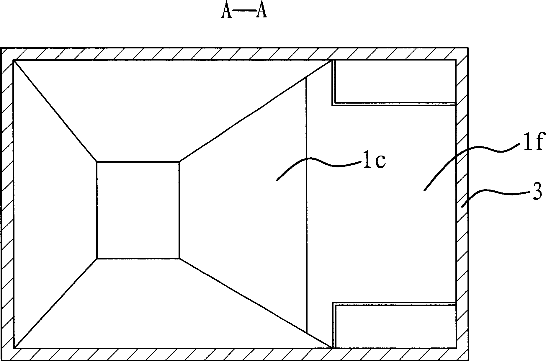 Spray type dust separator