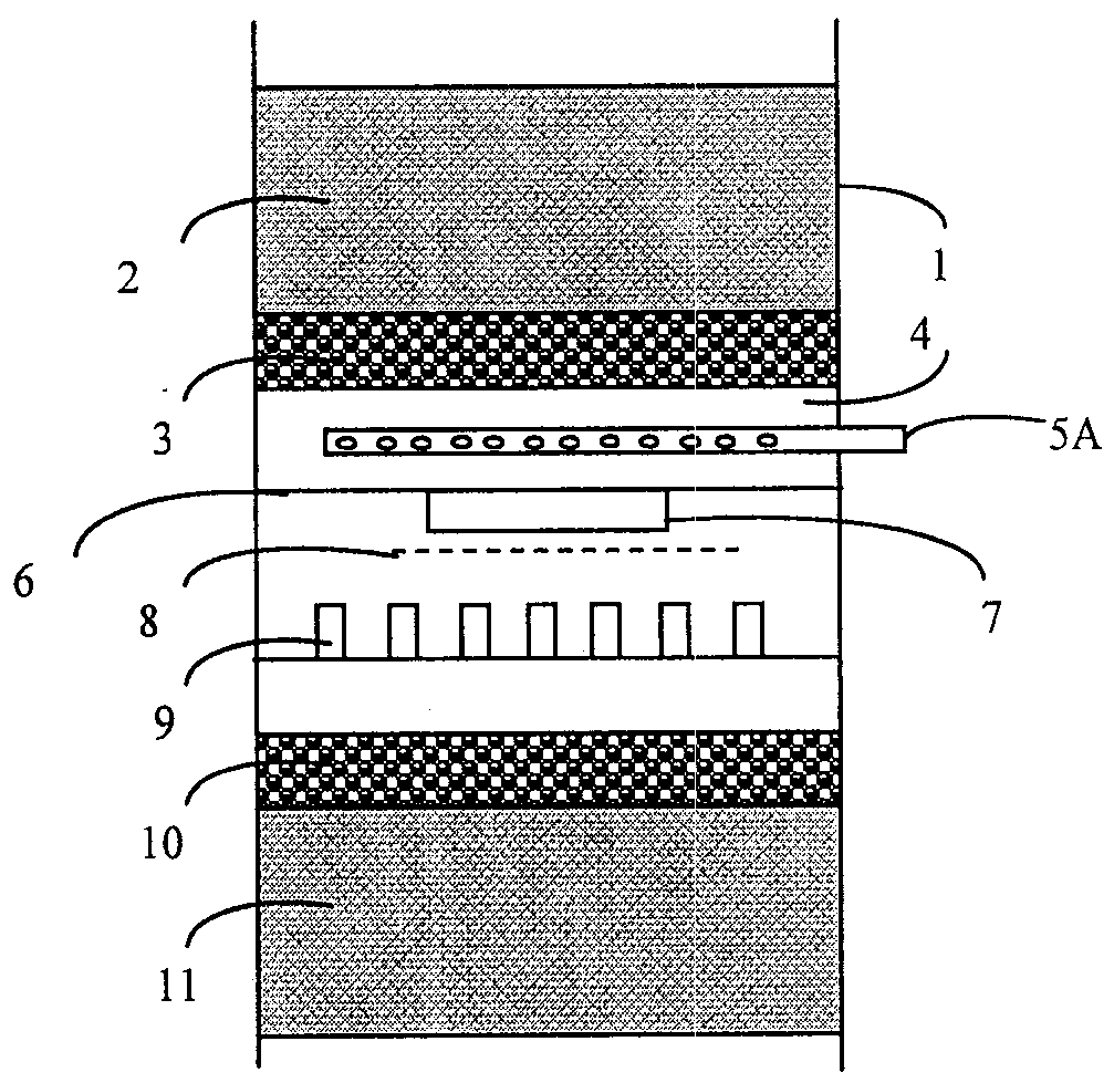 Catalytic reactor with cooling device provided with tangential injection of cooling fluid