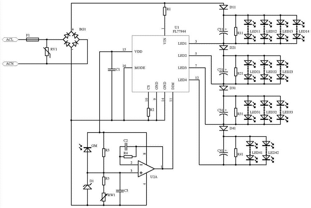 An automatic dimming led energy-saving traffic signal lamp