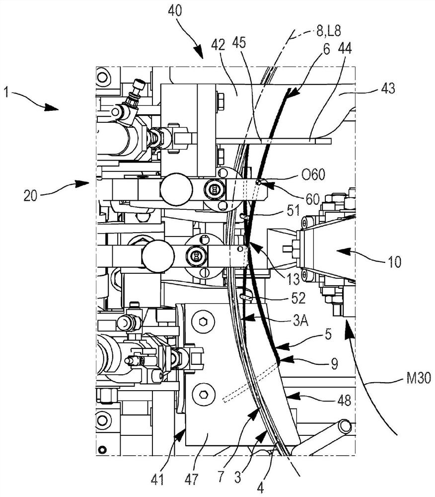 Device for producing bead cores for tyres by crimping a braided wire, with optical tracking of the cutting and crimping point