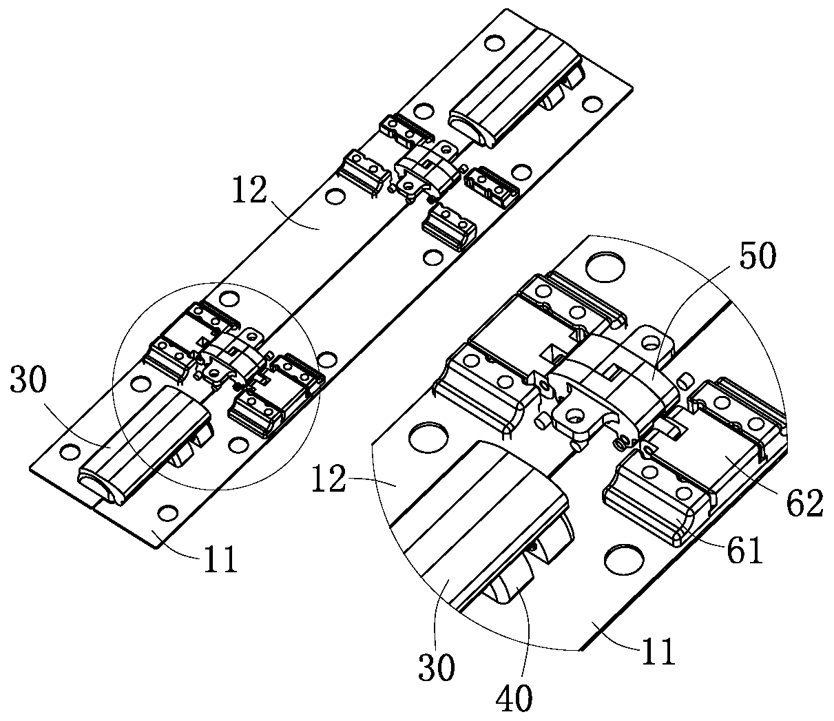 Synchronizing mechanism, folding display device and communication equipment