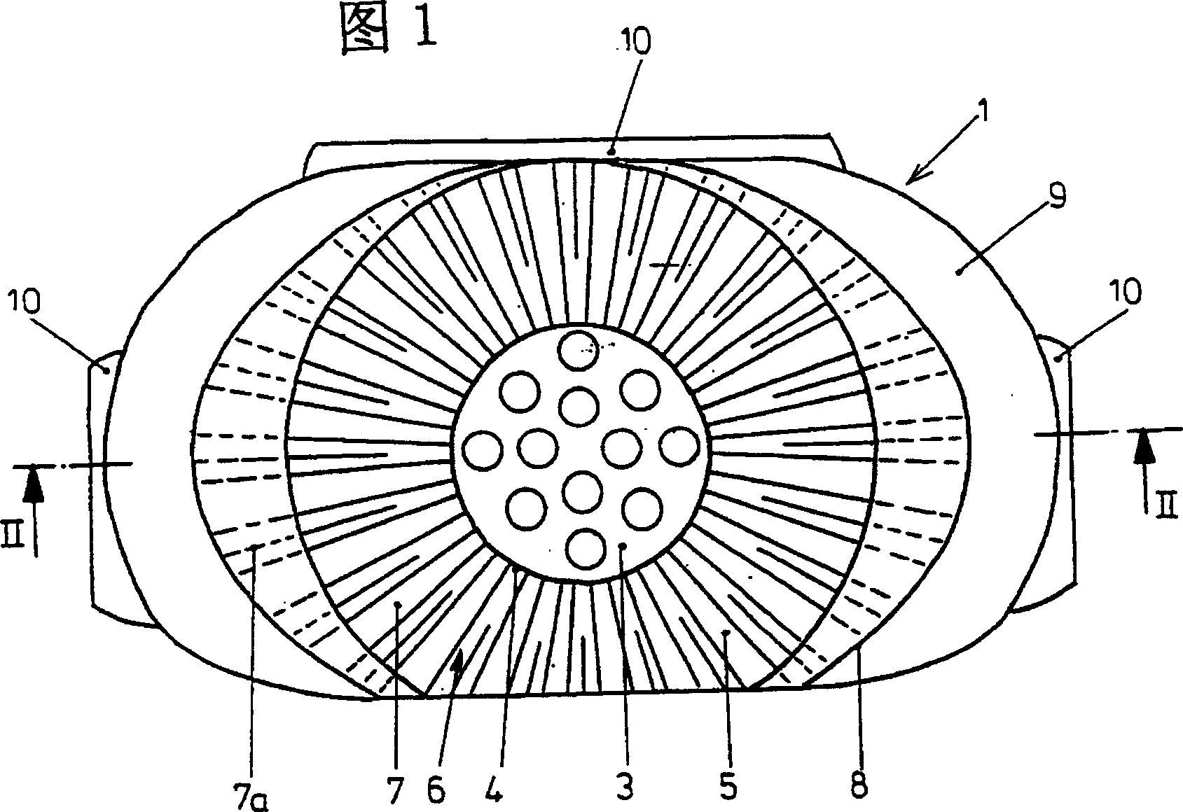 Squeezing screen for wetted mop