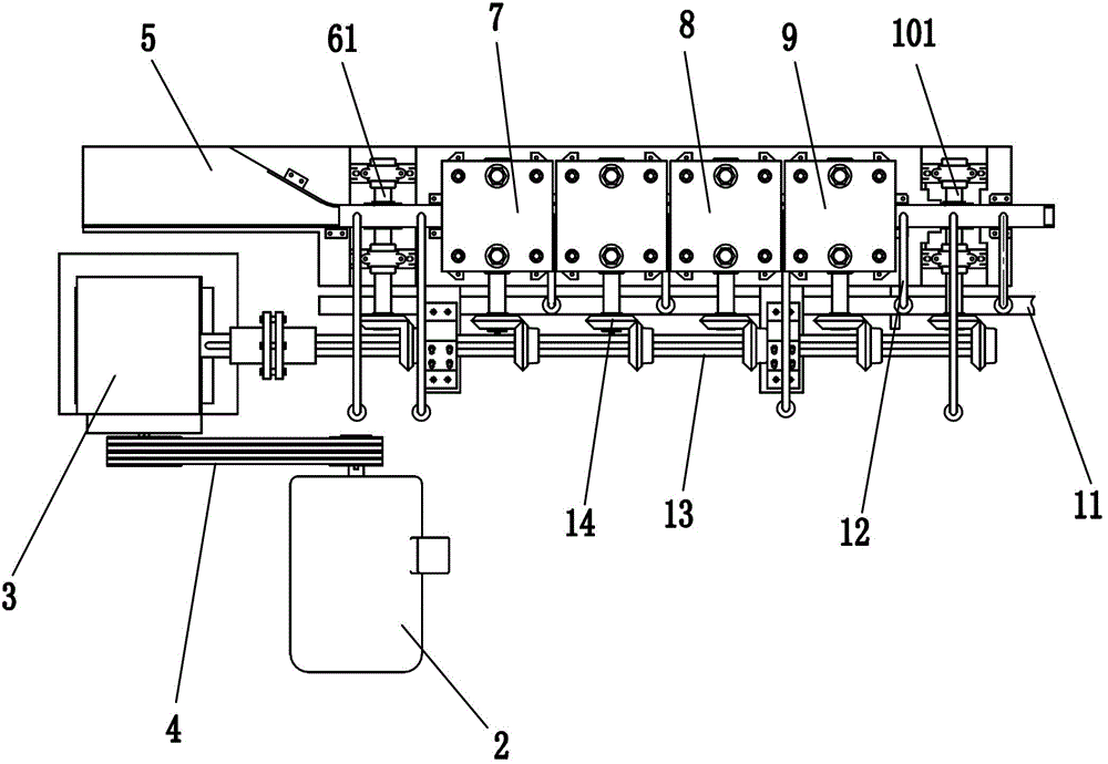 Continuous processing device for bamboo filament bundle