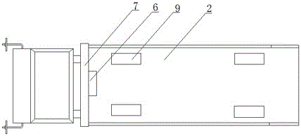 Flatbed road wrecker with small dip angle