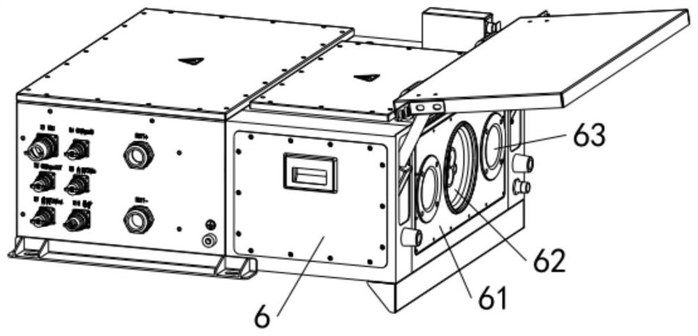 Pose compensation device for butting connector and connector assembly