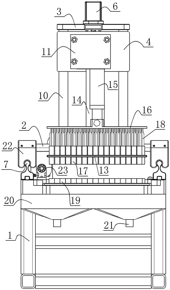 Automatic royal jelly collecting device