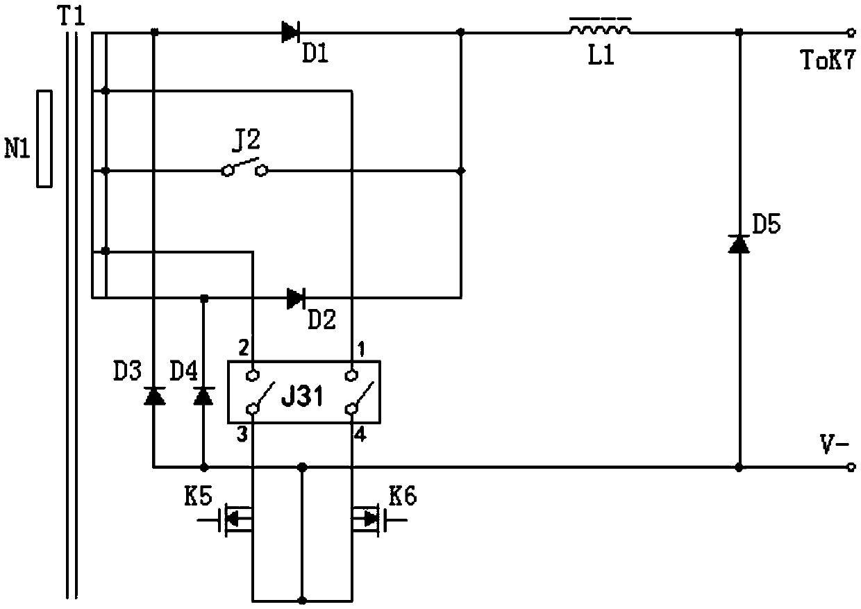 DC/DC converter for high-speed electric vehicle and consolidation circuit for vehicle-mounted charging machine