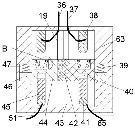 Novel single-hand pressing pluggable socket