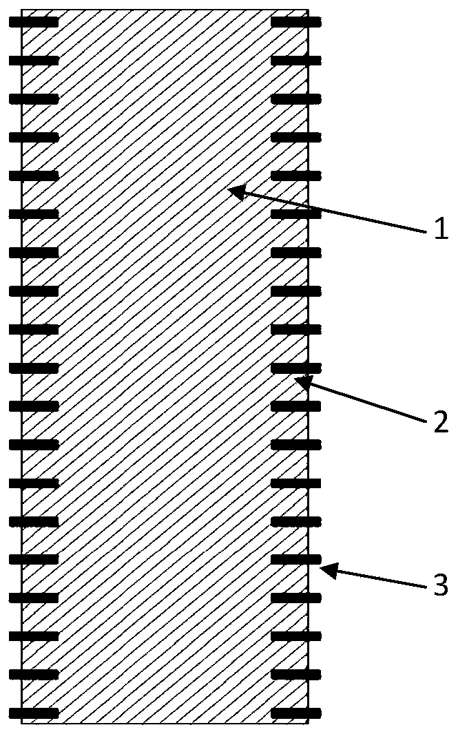 High gradient surface microstrip insulator and its preparation method