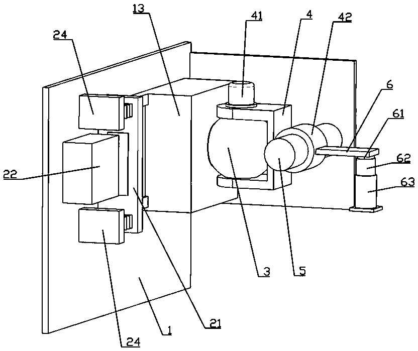 Multidirectional face identification device