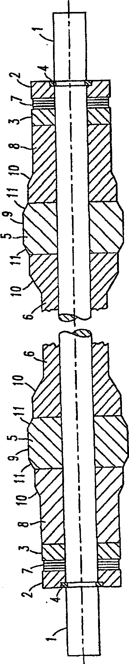 Non-dusting roll for tft glass