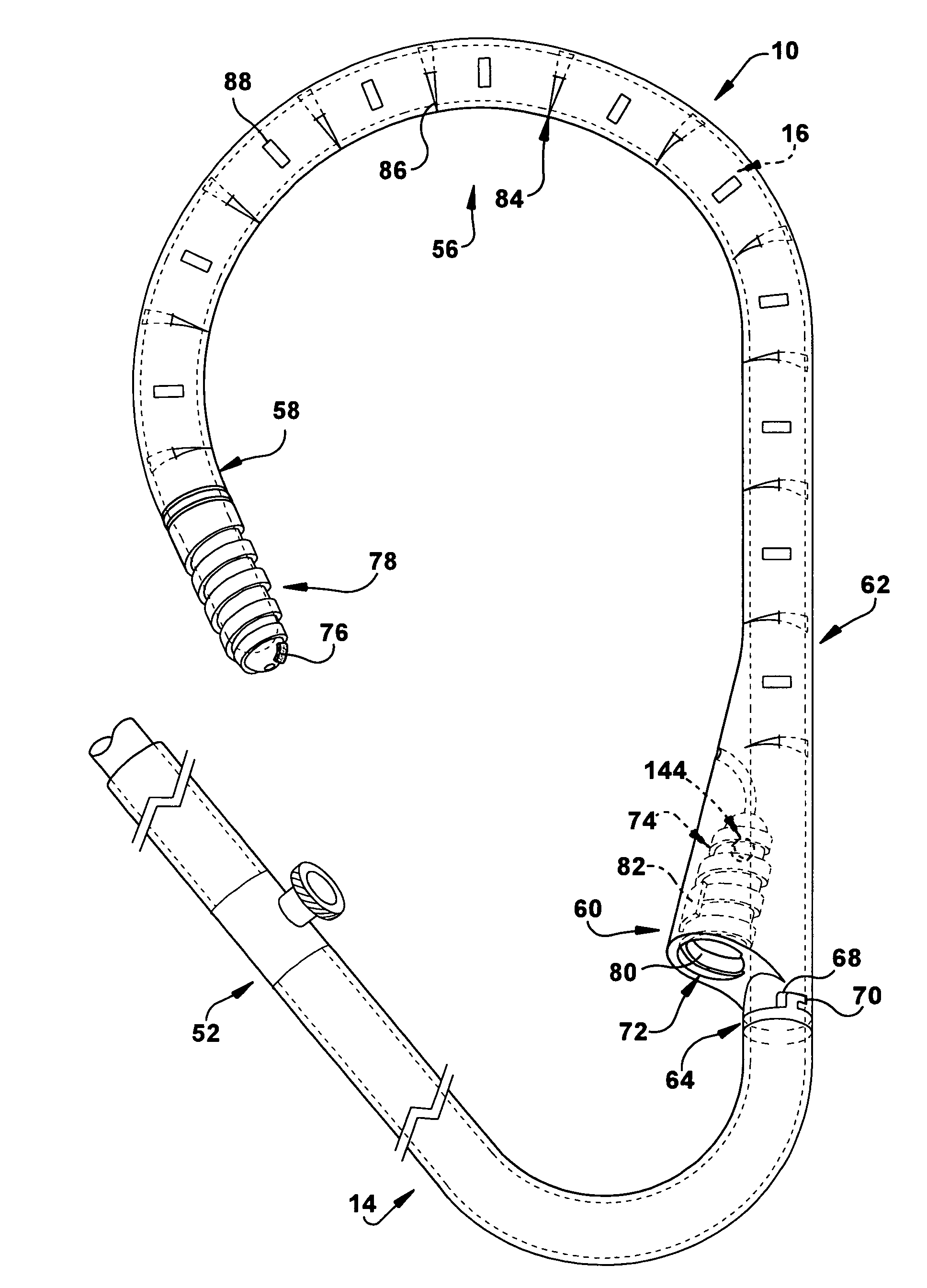 Apparatus and method for reducing cardiac valve regurgitation