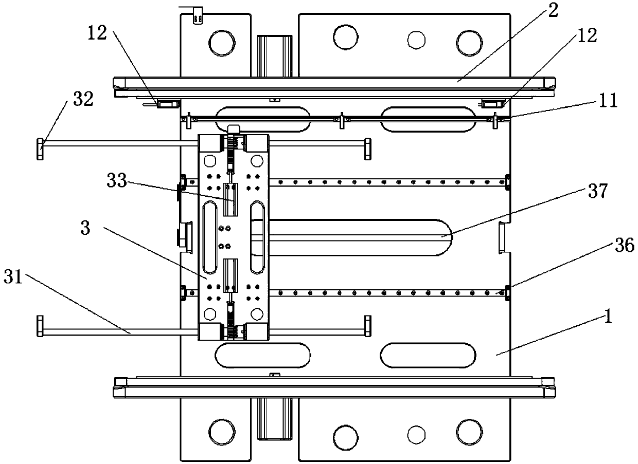 Material box conveying mechanism