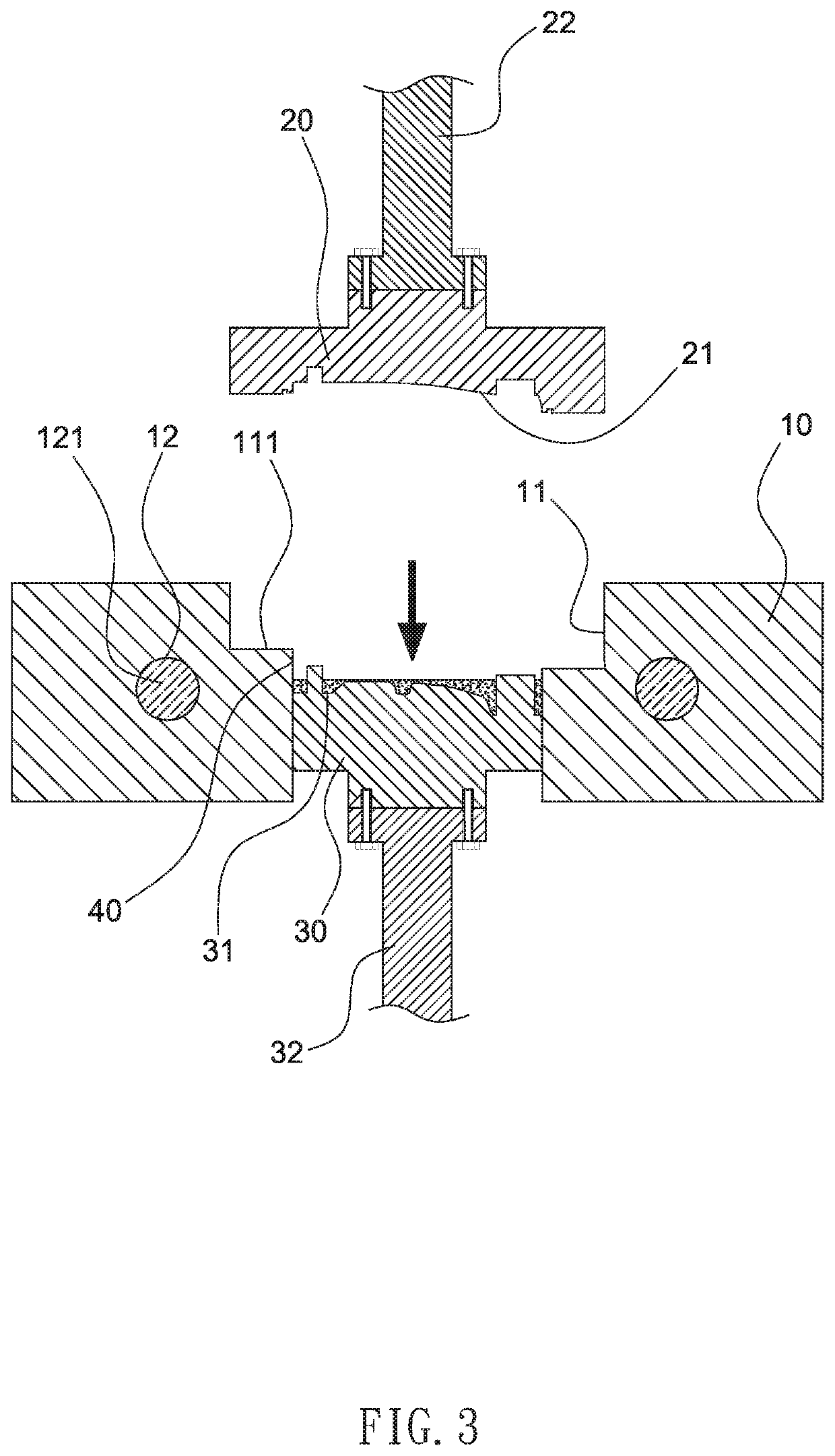 Forging device for molten metal