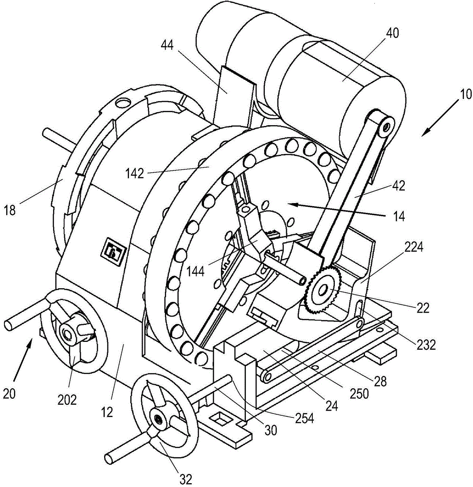 Pipe cutting machine