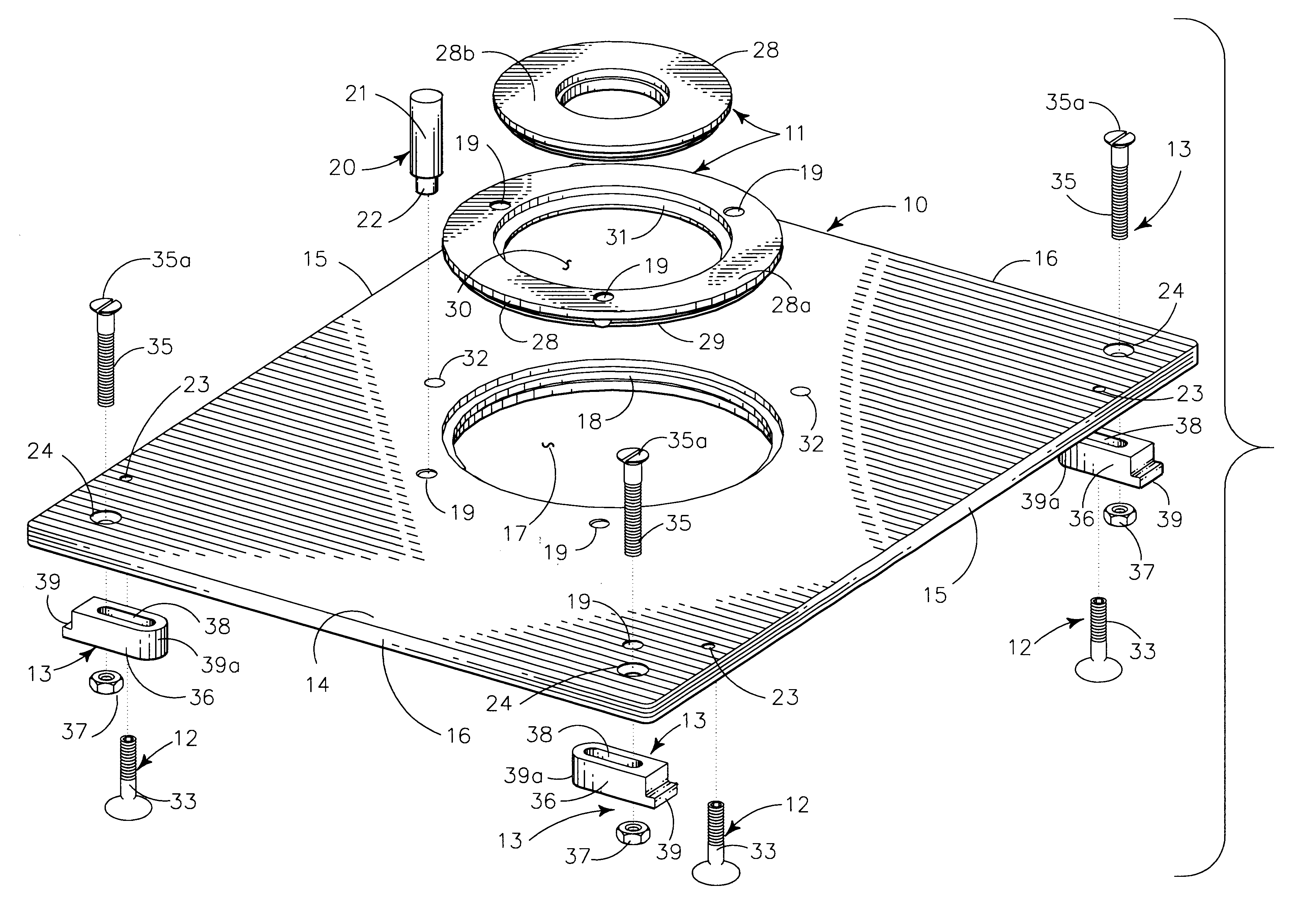 Base plate for mounting router in a support table