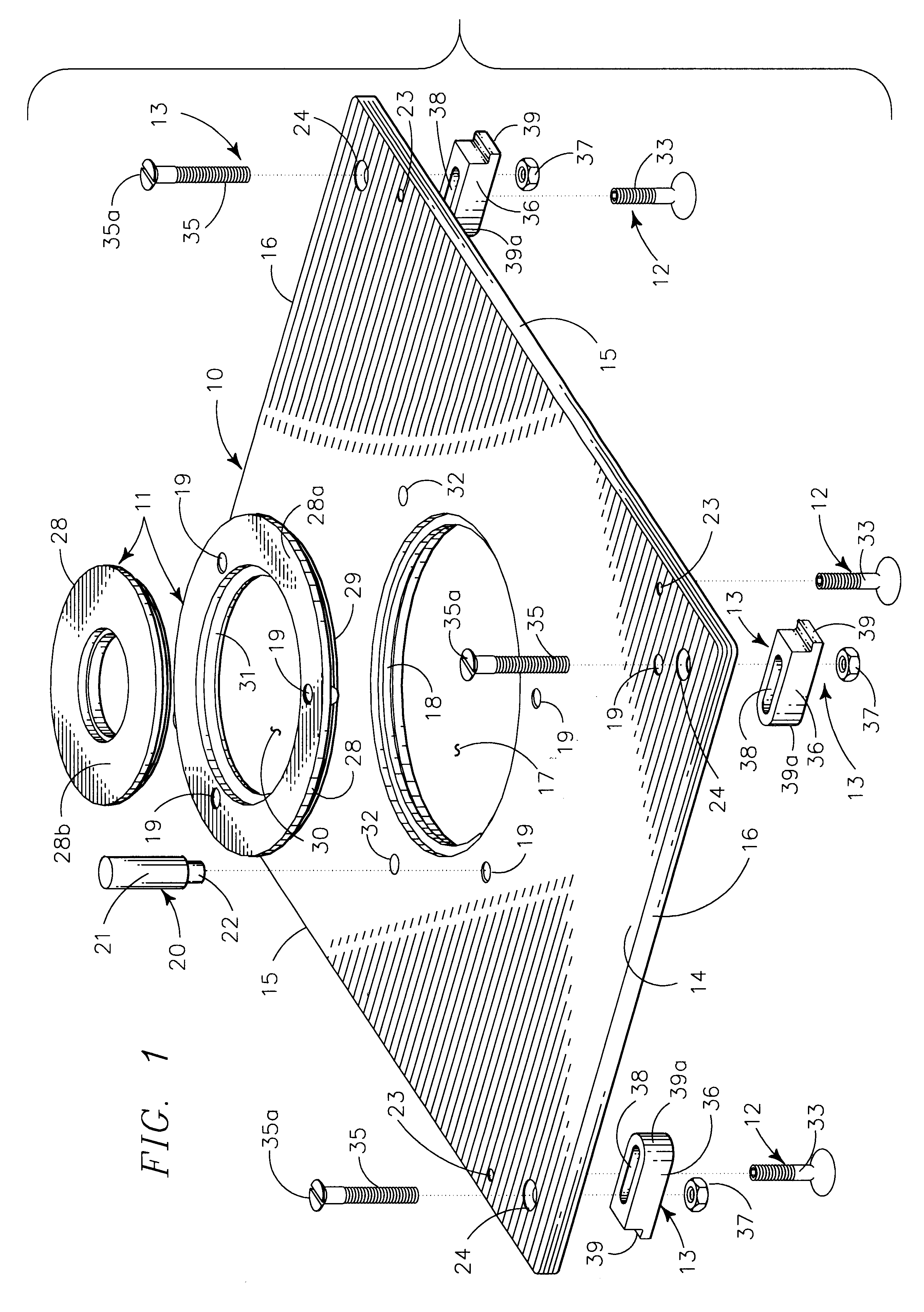 Base plate for mounting router in a support table