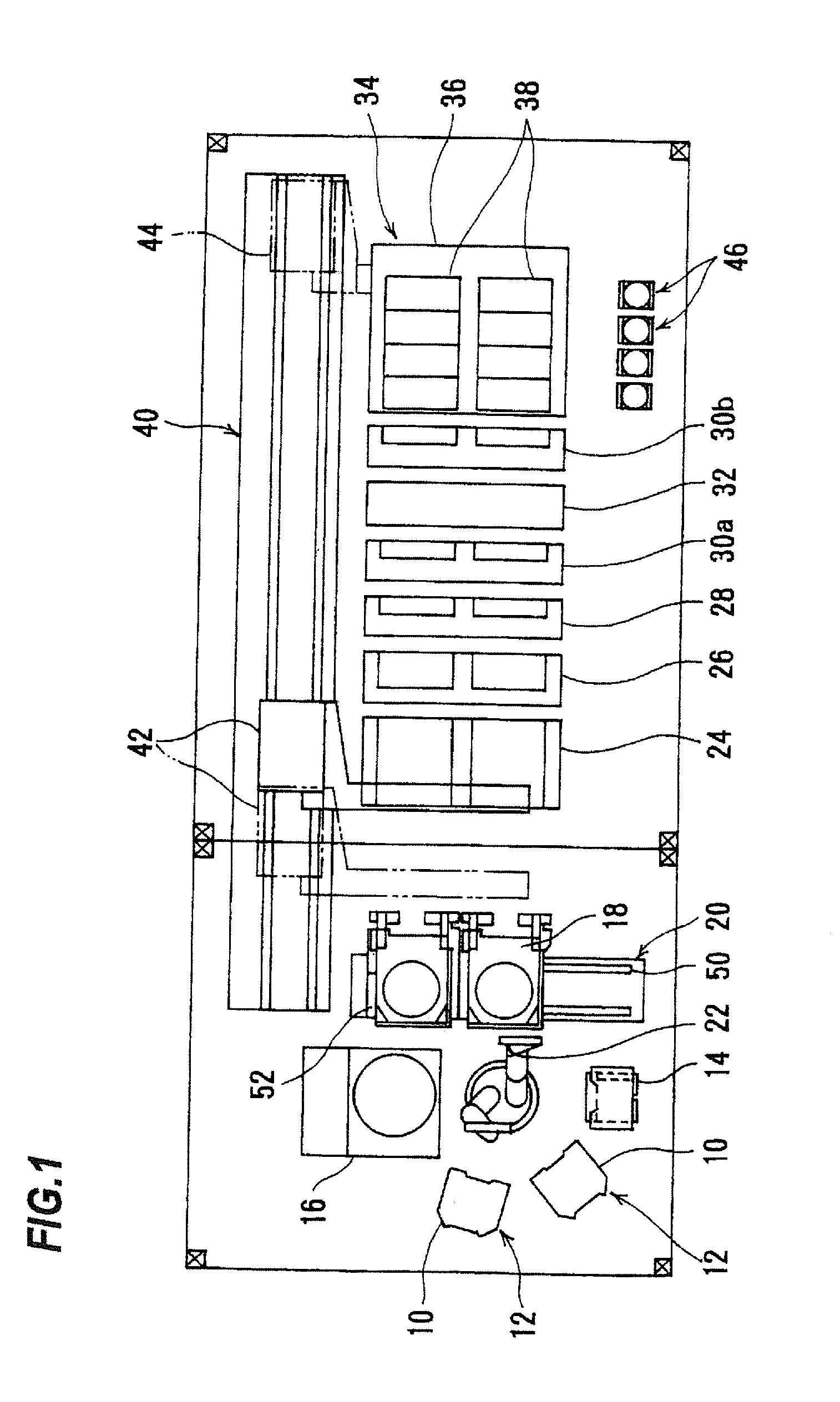 Substrate holder and plating apparatus