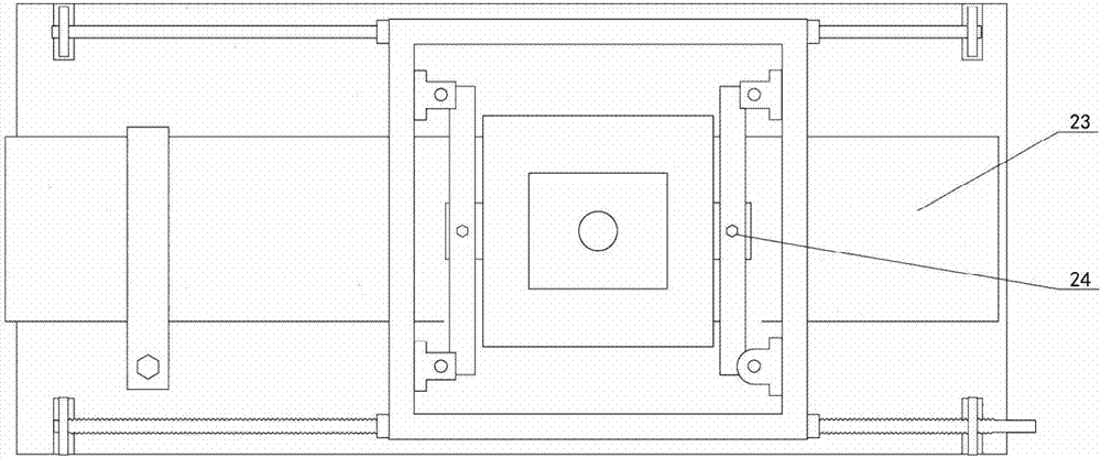 Cutting device for intersecting line of intersecting pipelines of different dimensions and machining method thereof