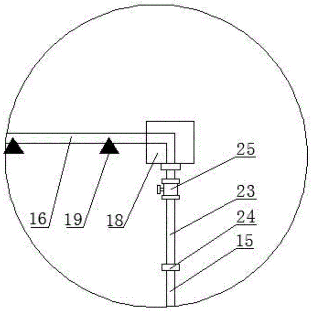 Tower crane with watering function and manufacturing method thereof