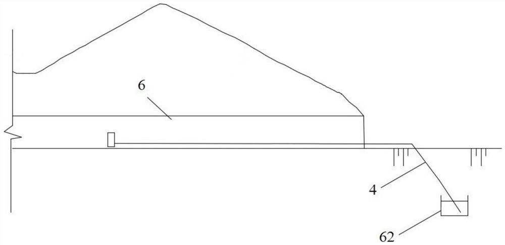 Tunnel water seepage and harmful gas discharge structure and construction method of semi-closed ice-filled drilling