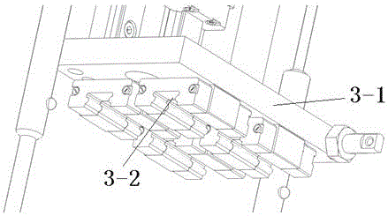 Double reed automatic cutting and assembling machine