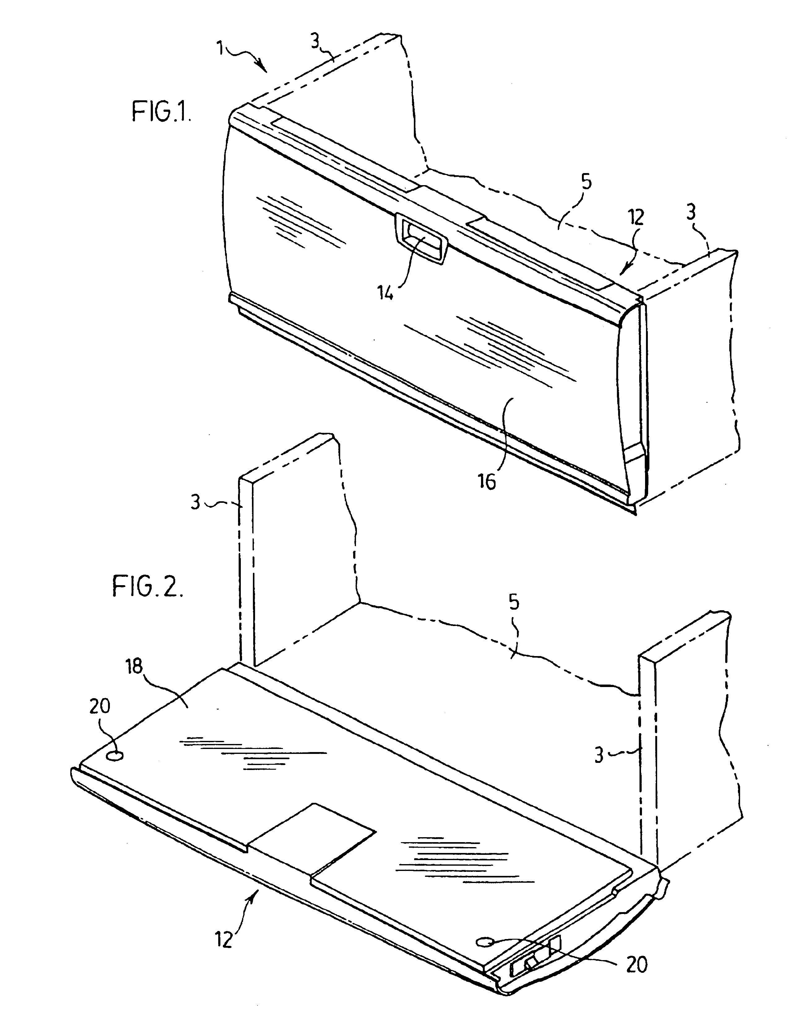 Vehicle tailgate with storage capacity