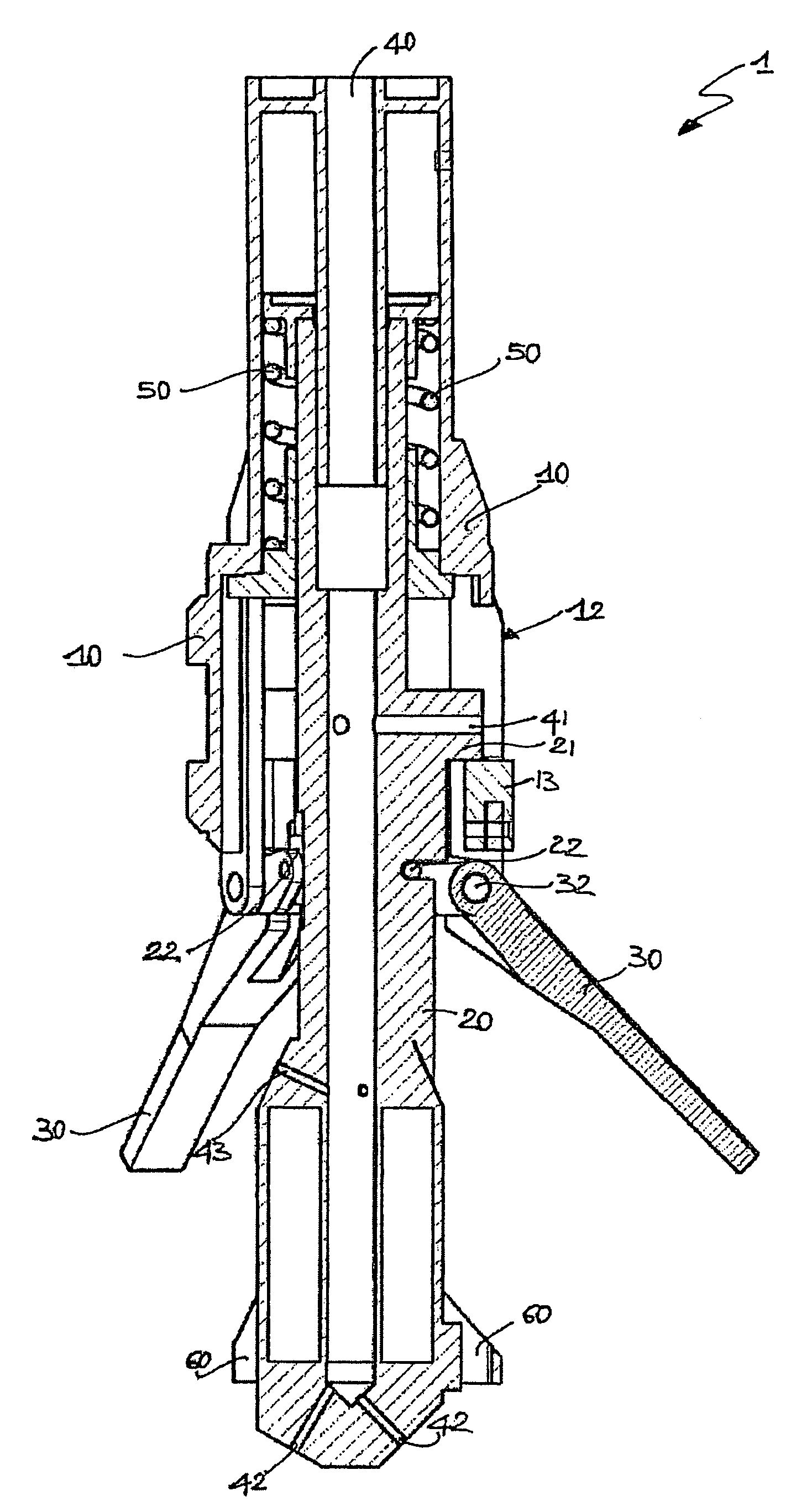 Device for consolidating soils by means of mechanical mixing and injection of consolidating fluids