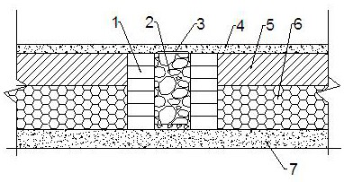 Roof exhaust channel and construction method thereof