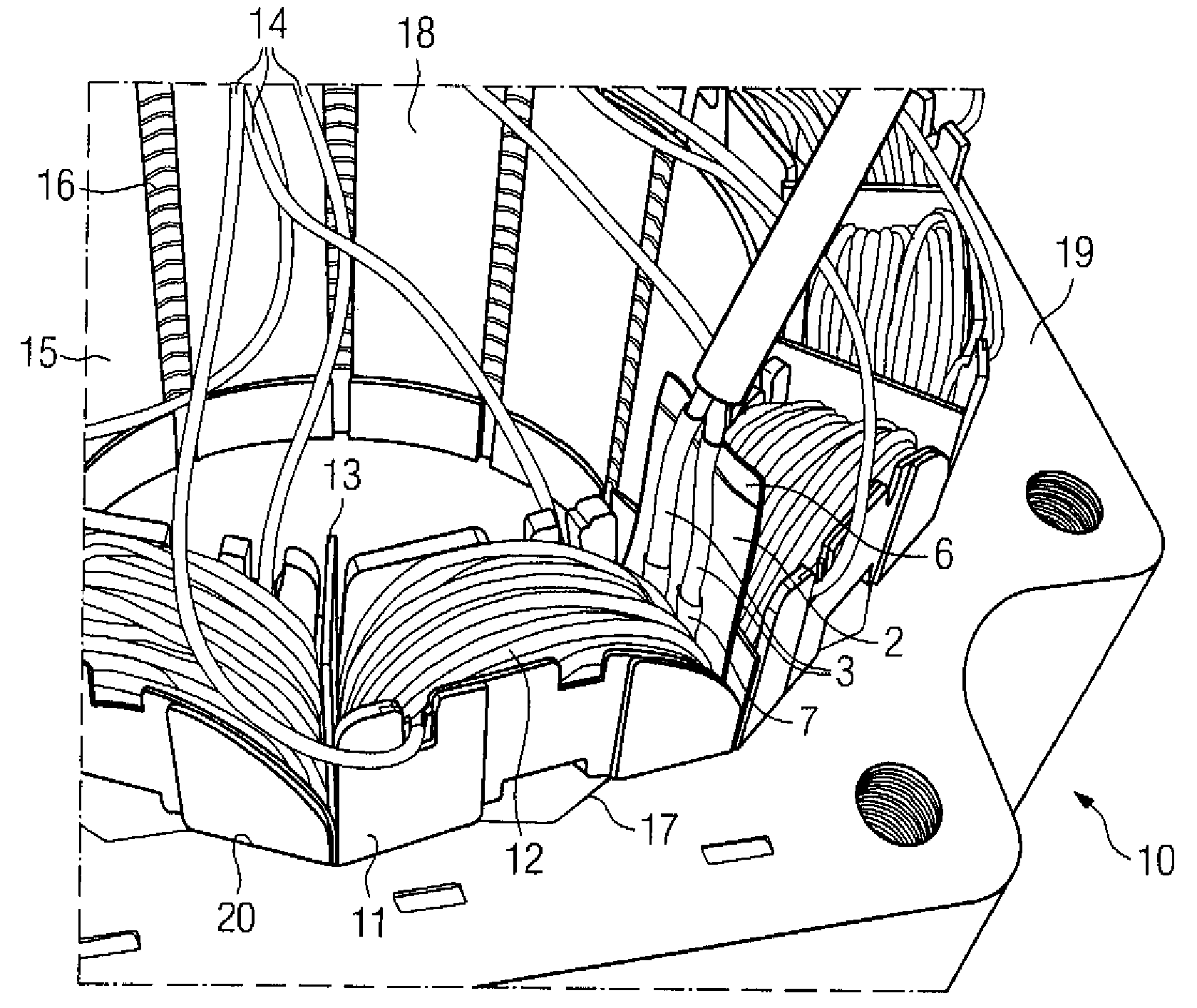 Stator of a dynamoelectric machine equipped with temperature detection