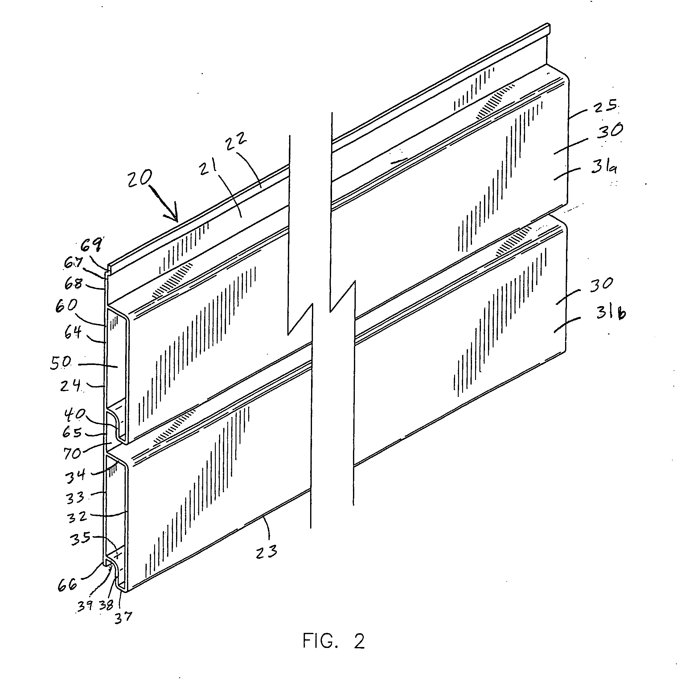 Slatwall extrusion and assembly