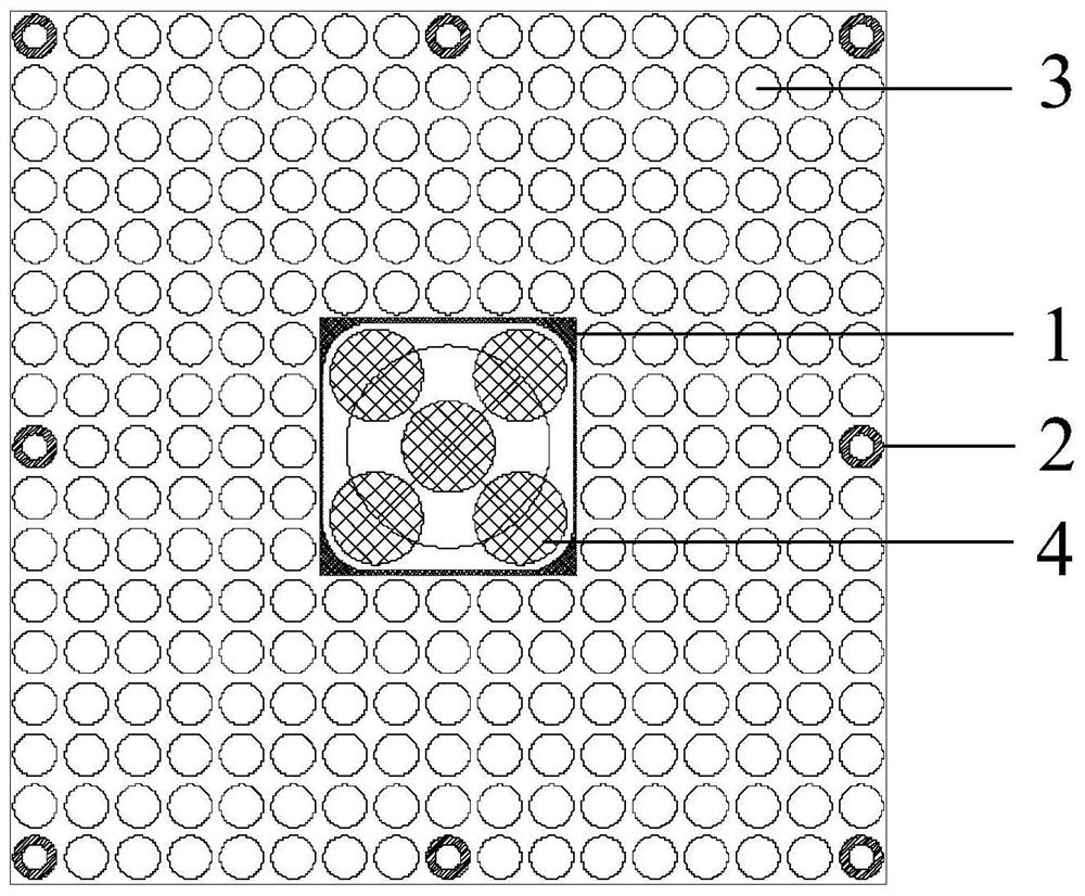 A single-flow supercritical water-cooled reactor based on square fuel assemblies