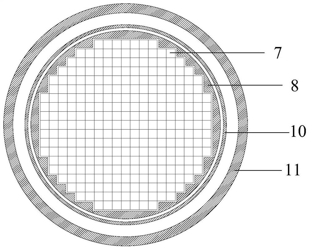 A single-flow supercritical water-cooled reactor based on square fuel assemblies