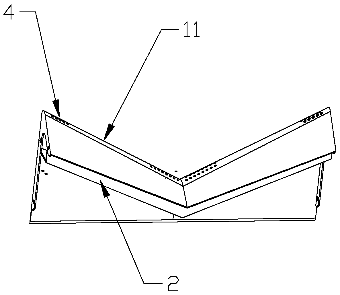 Novel noise reduction worm tongue structure for centrifugation