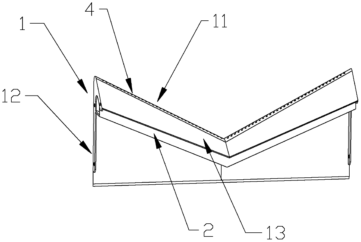 Novel noise reduction worm tongue structure for centrifugation