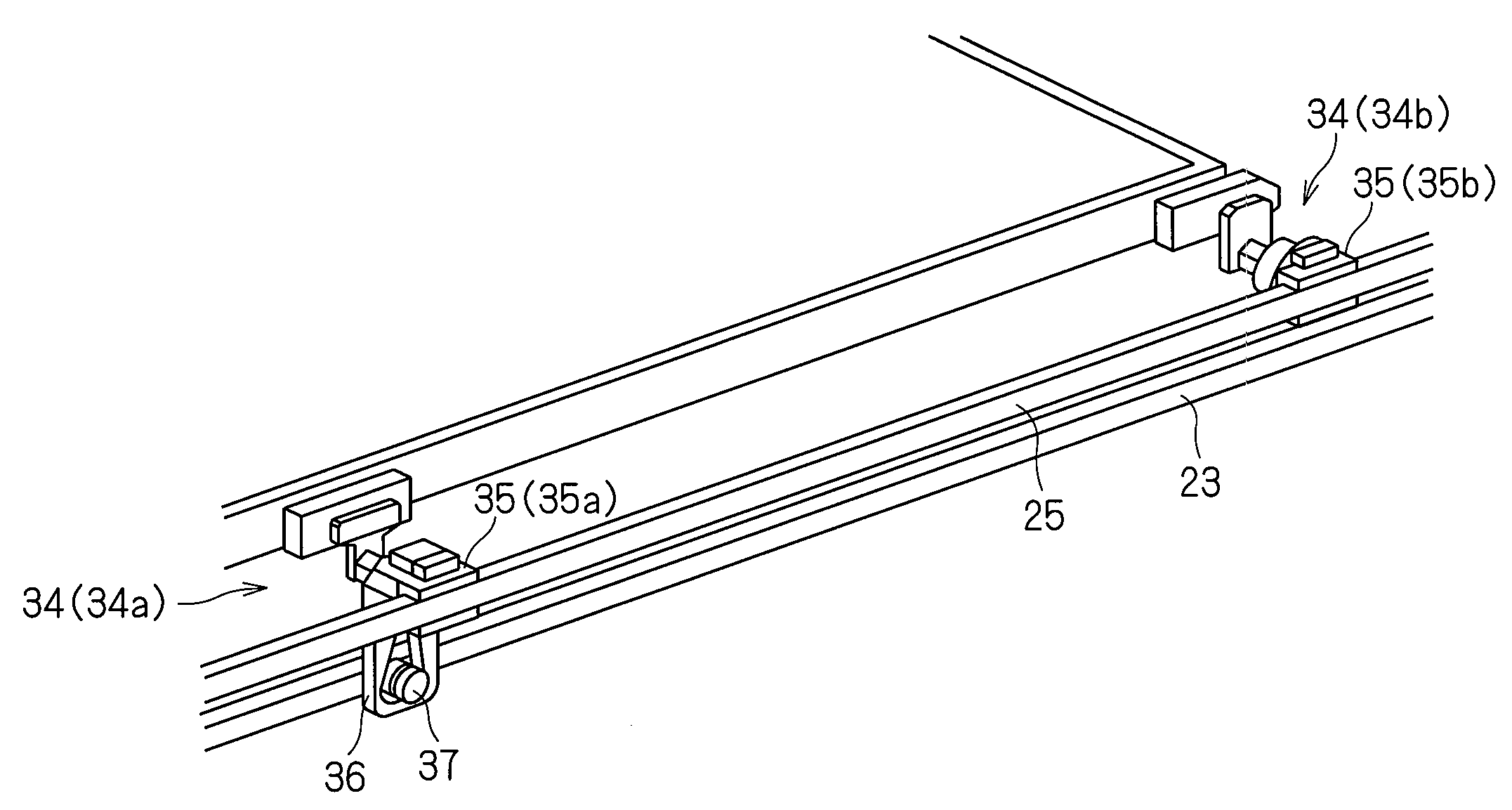 Recording medium transport device in image recording apparatus