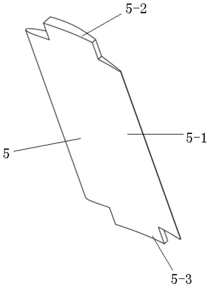 Plane cascade experimental device capable of independently adjusting mounting angle