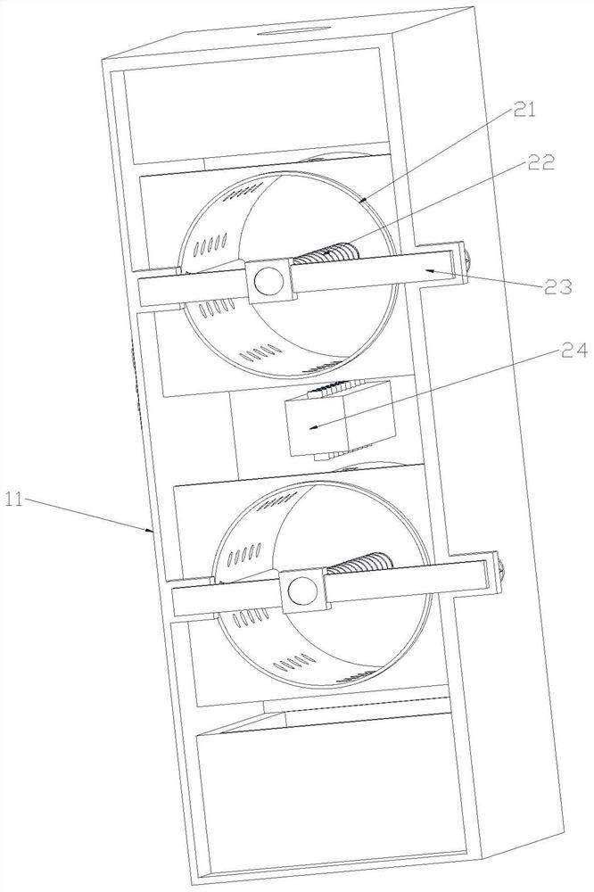 Circulating double-layer dryer and drying method thereof