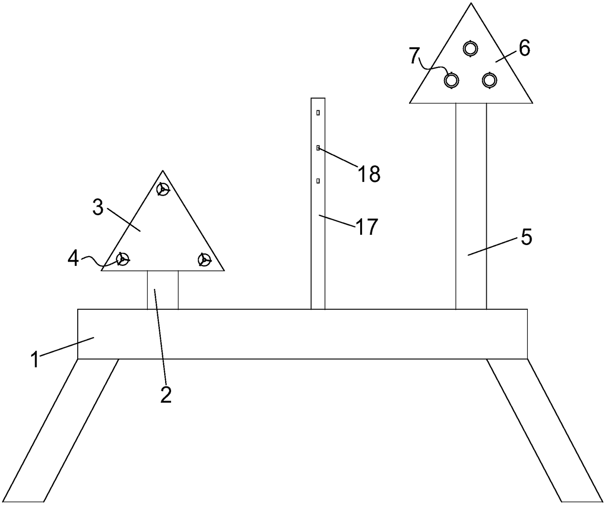 High-efficiency defective sock splitting device