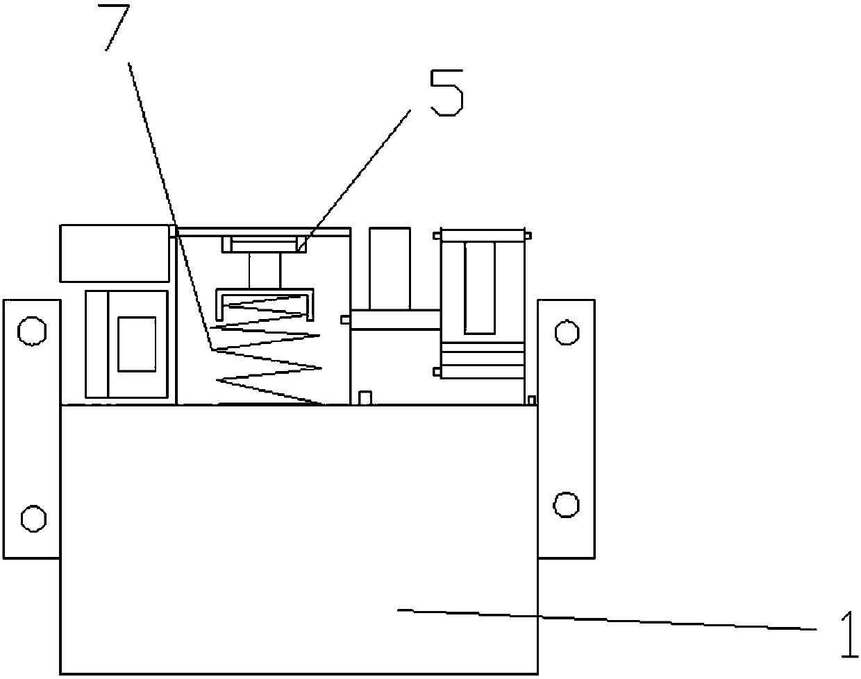 Device for protecting closing coil of intelligent universal circuit breaker