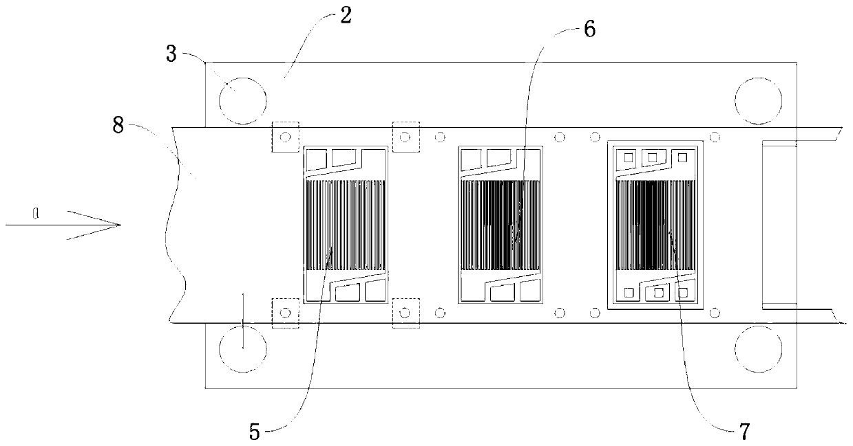 Compound bulging-and-correcting integration device for ultrathin sheet microstructure