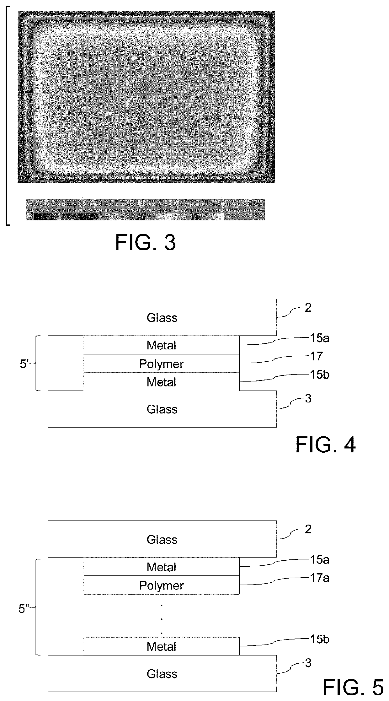 Low thermal conductivity metal-polymer-metal sandwich composite spacer system for vacuum insulated glass (VIG) units, vig units including composite spacers, and methods of making the same