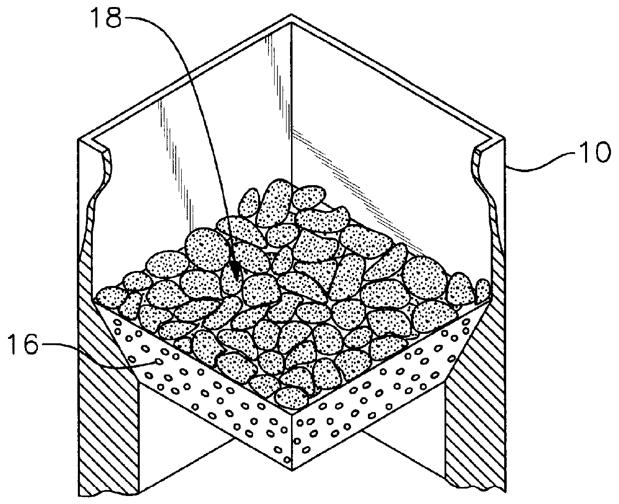 Method and apparatus for removing liquid salts from liquid metal