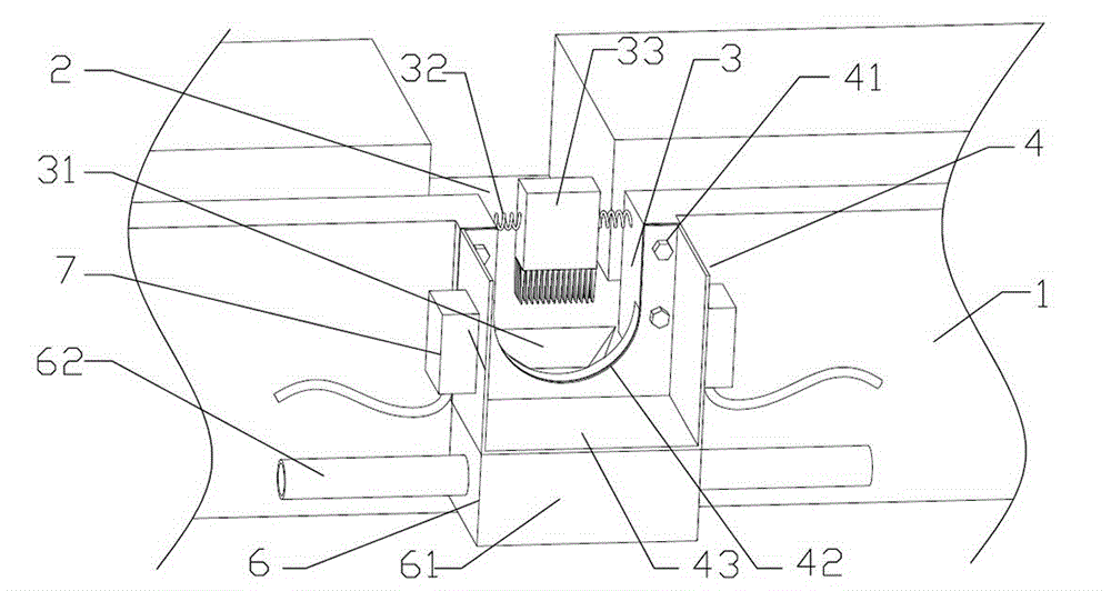 Oil discharge device for numerical control machine tool