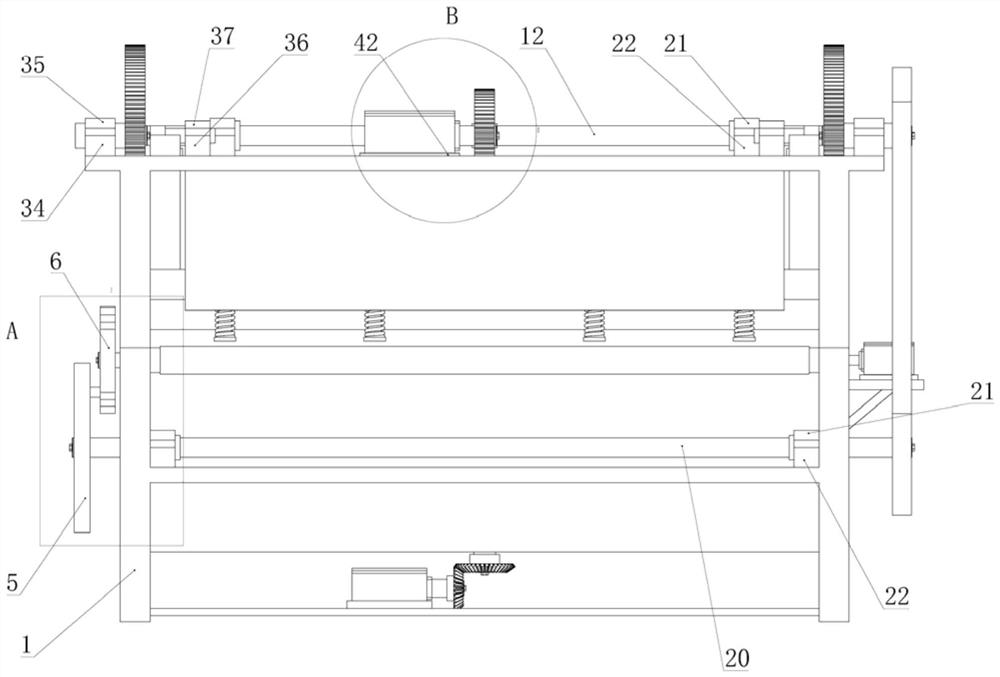 Plate shearing machine capable of automatically adjusting width of plate