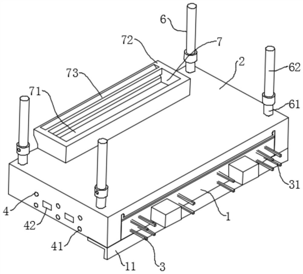 Concrete prefabricated element with assembly auxiliary structure